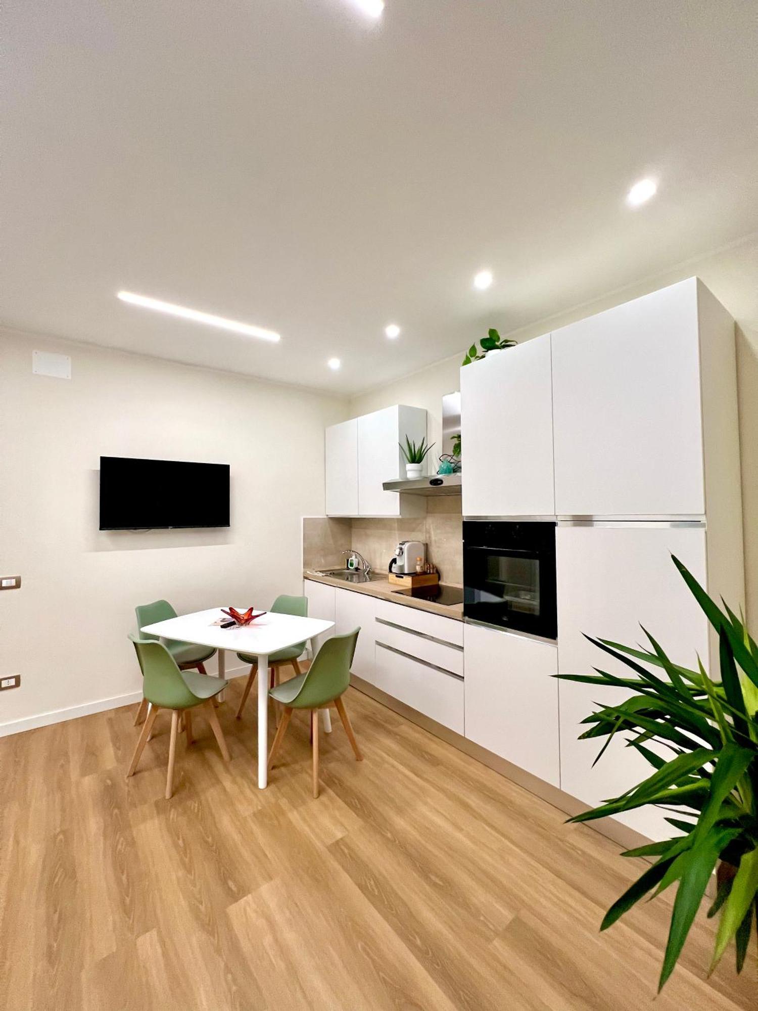 The Dream Apartment 100 M Dal Mare Savona Exterior photo